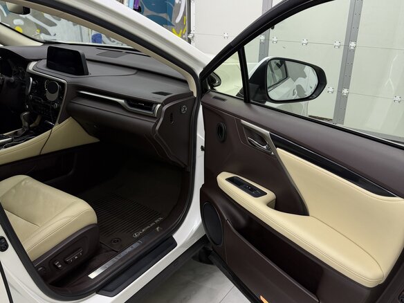 2020 Lexus RX 300 IV Рестайлинг, белый - вид 34