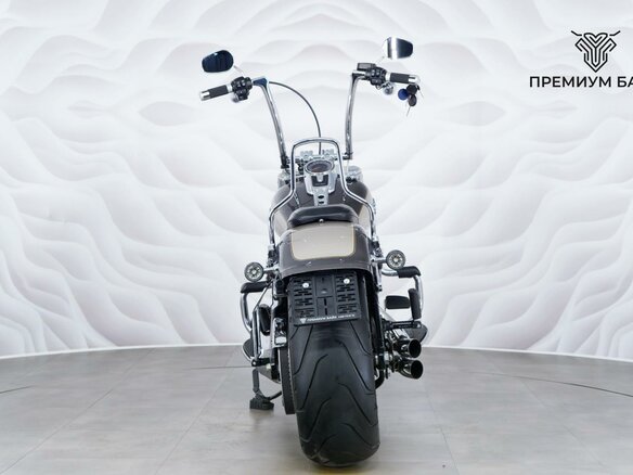 2023 Harley-Davidson Fat Boy, серый, 2277000 рублей - вид 6