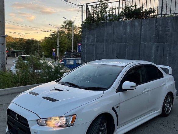 2015 Mitsubishi Lancer Evolution X, белый, 4125000 рублей