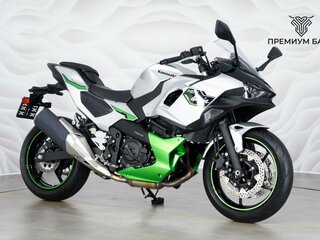 2025 Kawasaki Ninja 7, серебристый, 899000 рублей, вид 5