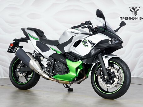 2025 Kawasaki Ninja 7, серебристый, 899000 рублей, вид 5