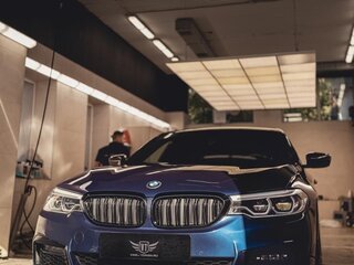 2019 BMW 5 серии 530d xDrive VII (G30/G31/G38), синий, 5000000 рублей, вид 3