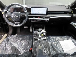 2026 Kia K5 III Рестайлинг, чёрный, 2500010 рублей, вид 4