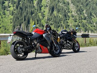 2022 Energica Ego, чёрный, 3800000 рублей, вид 4