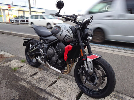 2023 Triumph Trident 660, чёрный, 580000 рублей, вид 3