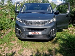 2019 Peugeot Traveller Compact I, серый, 1920000 рублей, вид 2