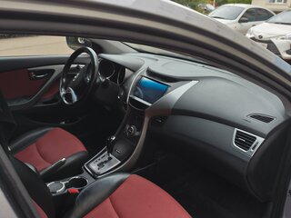 2012 Hyundai Elantra V (MD), серый, 820000 рублей, вид 5