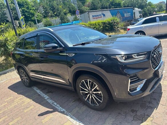2022 Chery Tiggo 8 Pro I, чёрный - вид 3
