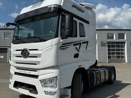 2023 FAW J7, белый, 8100000 рублей, вид 1