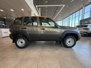 2026 Lada (ВАЗ) Niva Travel I Рестайлинг, коричневый, 1439000 рублей, вид 4