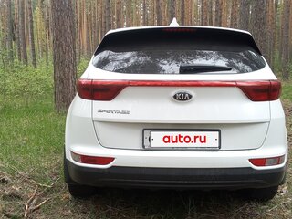 2018 Kia Sportage IV, белый, 1550000 рублей, вид 4