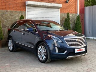 2019 Cadillac XT5 I, синий, 3200000 рублей, вид 3