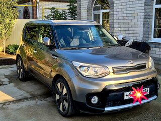 2018 Kia Soul II Рестайлинг, серебристый, 1700000 рублей, вид 1