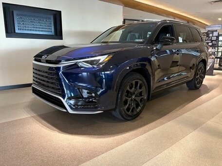 Lexus TX