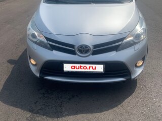 2013 Toyota Verso I Рестайлинг, серебристый, 1345000 рублей, вид 5