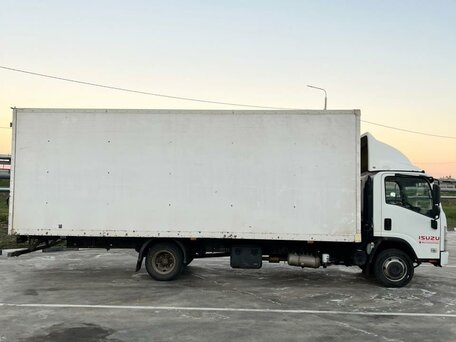 2015 Isuzu Elf (N-series), белый, 3300000 рублей, вид 2