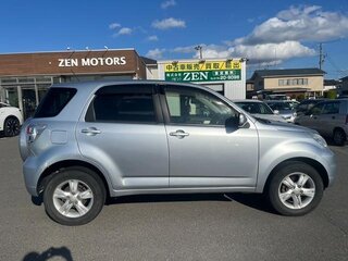 2012 Toyota Rush I, серебристый, 850000 рублей, вид 3