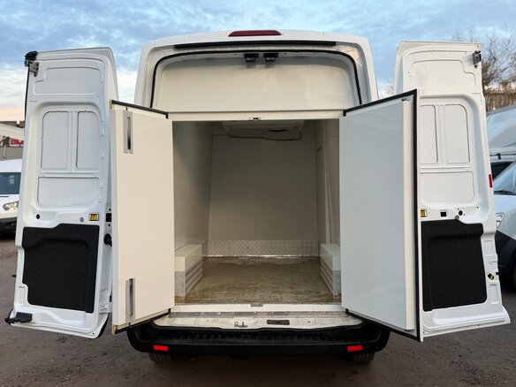 2017 Ford Transit, белый, 2400000 рублей - вид 17