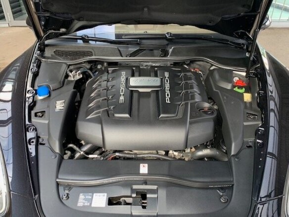 2013 Porsche Cayenne S Diesel II (958), чёрный, 4900000 рублей - вид 24