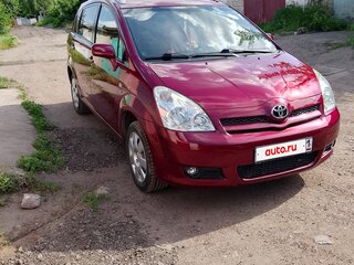2005 Toyota Corolla Verso I Рестайлинг, красный, 670000 рублей, вид 3