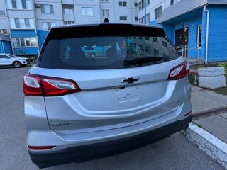 2019 Chevrolet Equinox III, серый, 1700000 рублей, вид 3