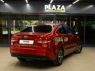 2015 Kia Rio III Рестайлинг, красный, 950000 рублей, вид 4
