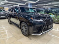 2022 Lexus LX 600 IV, чёрный - вид 2