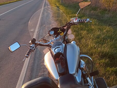 2006 Honda VTX 1300, серебристый, 650000 рублей, вид 2