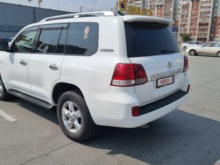 2011 Toyota Land Cruiser 200 Series, белый, 3500000 рублей, вид 4