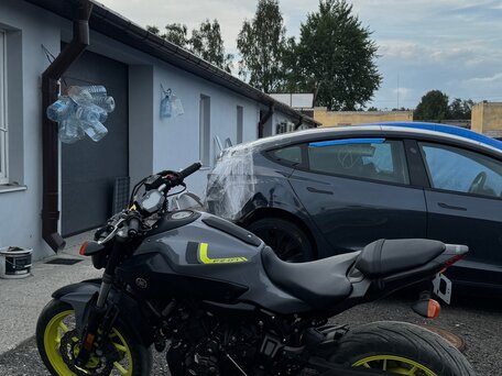 2017 Yamaha MT-07 (FZ-07), серый, 750000 рублей, вид 3