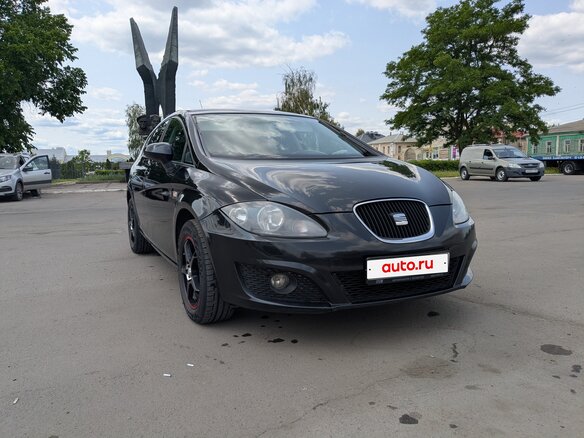 2011 SEAT Leon II Рестайлинг, чёрный, 870000 рублей - вид 1