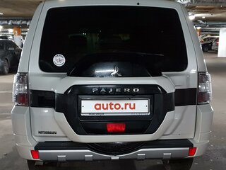 2015 Mitsubishi Pajero IV Рестайлинг 2, белый, 3450004 рублей, вид 3