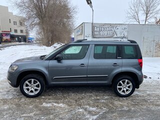 2015 Skoda Yeti I Рестайлинг, серый, 1200000 рублей, вид 4