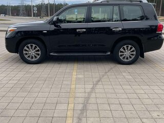 2011 Lexus LX 570 III, чёрный, 3163411 рублей, вид 3