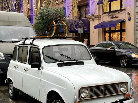 1968 Renault 4 I, белый, 600000 рублей