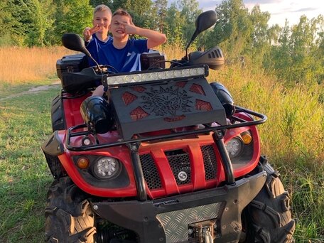 2014 Stels ATV-500, красный, 550000 рублей, вид 3