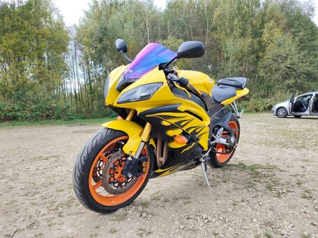 2008 Yamaha YZF-R6, жёлтый, 720000 рублей, вид 3