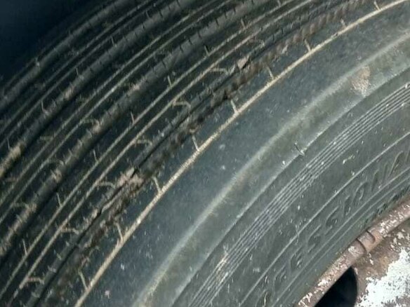 2004 Mercedes-Benz Actros, белый, 2550000 рублей - вид 5