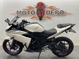 2015 Yamaha YZF-R25, белый, 320000 рублей, вид 2