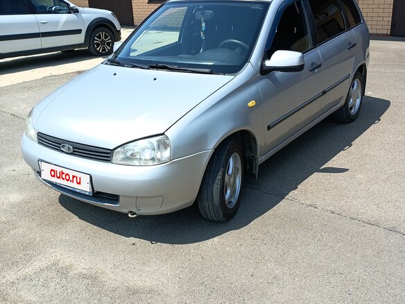2011 Lada (ВАЗ) Kalina I, серебристый, 556000 рублей