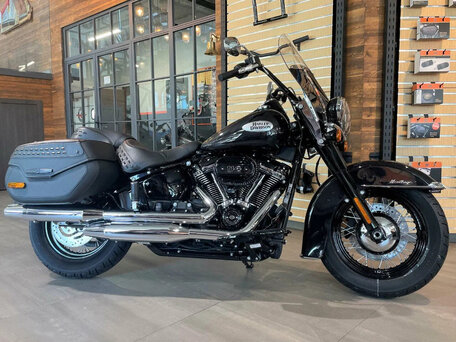 2021 Harley-Davidson Heritage Classic, чёрный, 3500000 рублей, вид 2