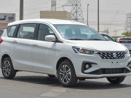 2025 Suzuki Ertiga II Рестайлинг, белый, 2100000 рублей, вид 3