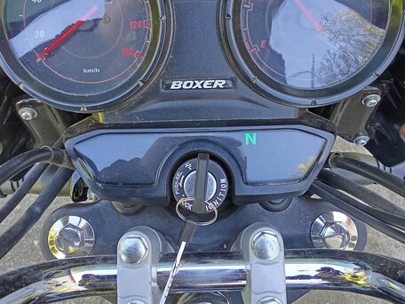 2017 Bajaj Boxer BM 150, чёрный, 90000 рублей, вид 4