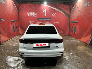 2024 Geely Emgrand II, белый, 1570000 рублей, вид 4