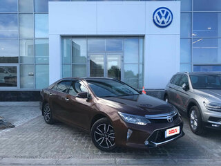 2018 Toyota Camry VII (XV50) Рестайлинг 2, коричневый, 2400000 рублей, вид 1
