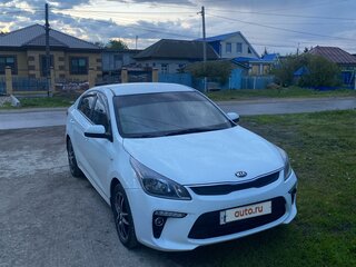 2017 Kia Rio IV, белый, 1050000 рублей, вид 1