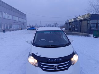 2010 Honda Freed I, белый, 1250000 рублей, вид 4
