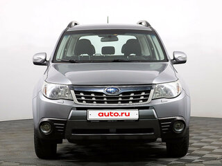 2011 Subaru Forester III Рестайлинг, серебристый, 1350000 рублей, вид 2
