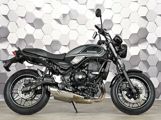 2023 Kawasaki Z 650RS, серый, 777000 рублей, вид 3