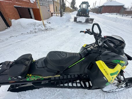 2015 BRP Lynx BoonDocker 600, жёлтый, 850000 рублей, вид 2